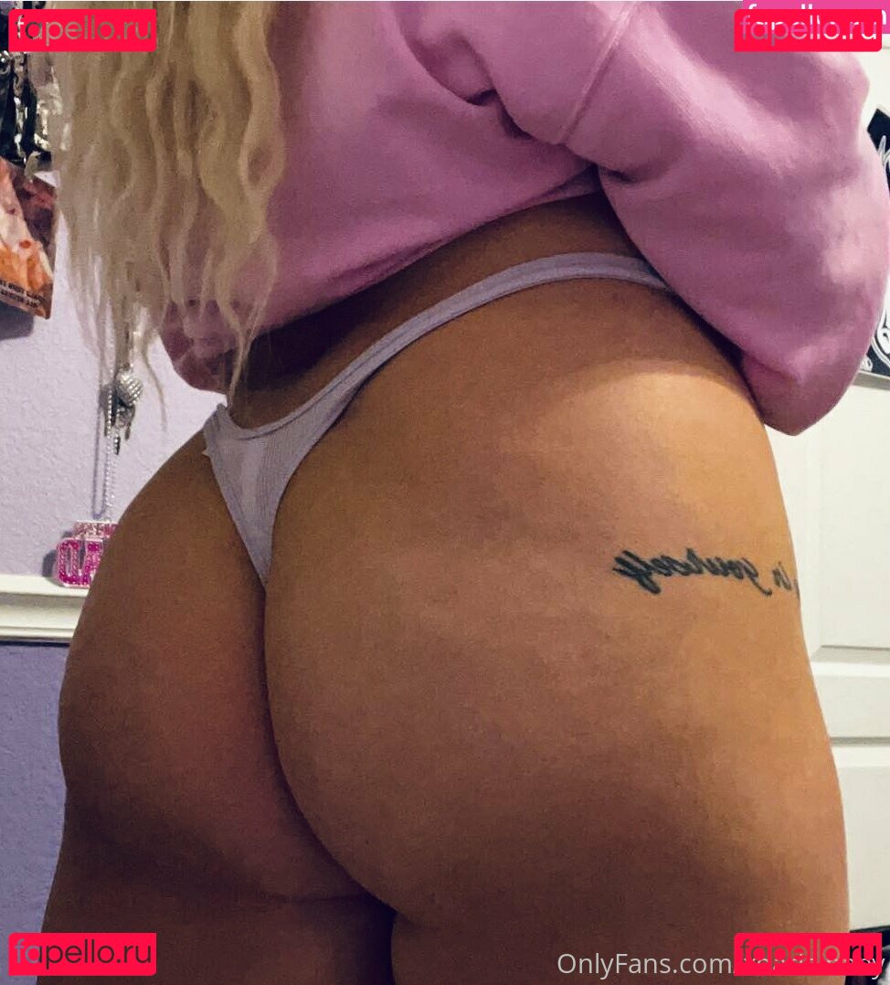 xobabyyy1 / xobabyyyyy Onlyfans Photo Gallery 