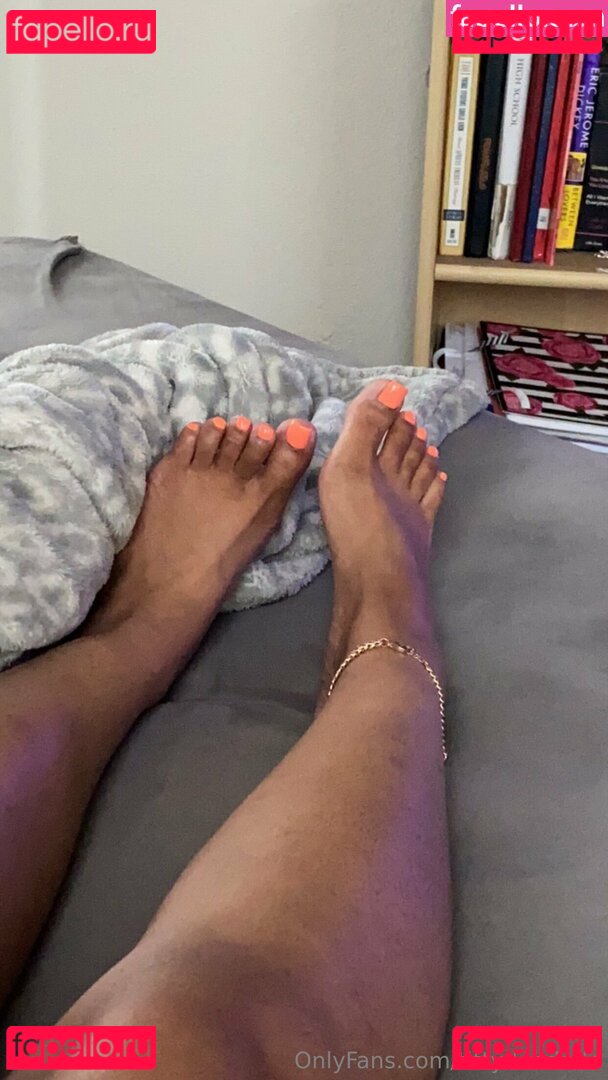 tittydondada Onlyfans Photo Gallery 