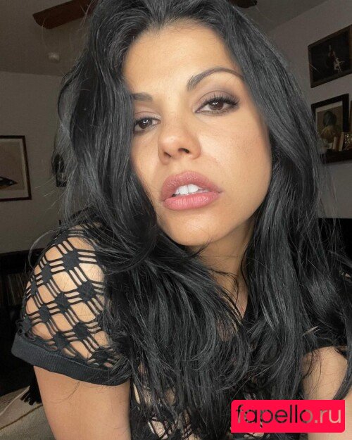 saraloera Onlyfans Photo Gallery 