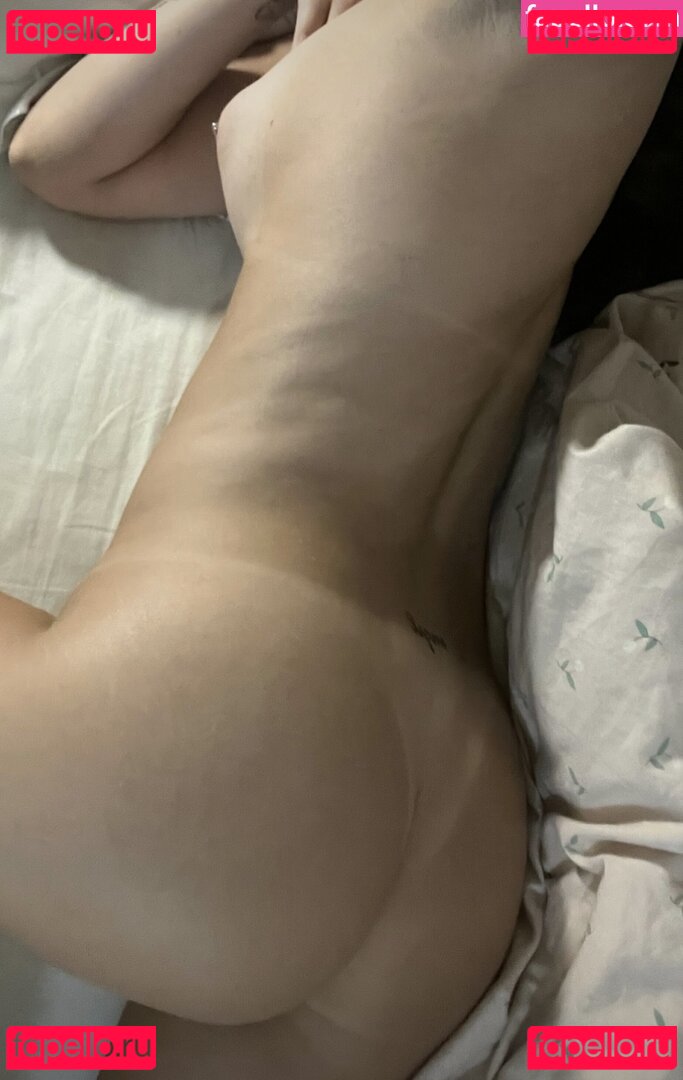 itschristyerin / itschristyerinn Onlyfans Photo Gallery 