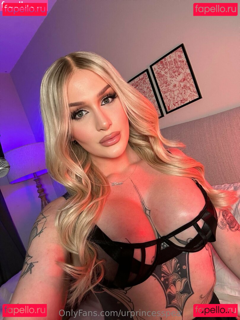 urprincesspea Onlyfans Photo Gallery 