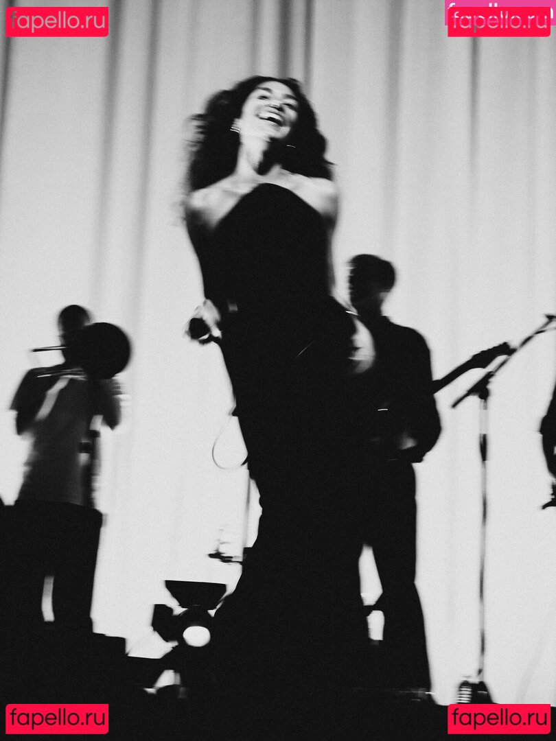 Olivia Dean / oliviadeano Onlyfans Photo Gallery 