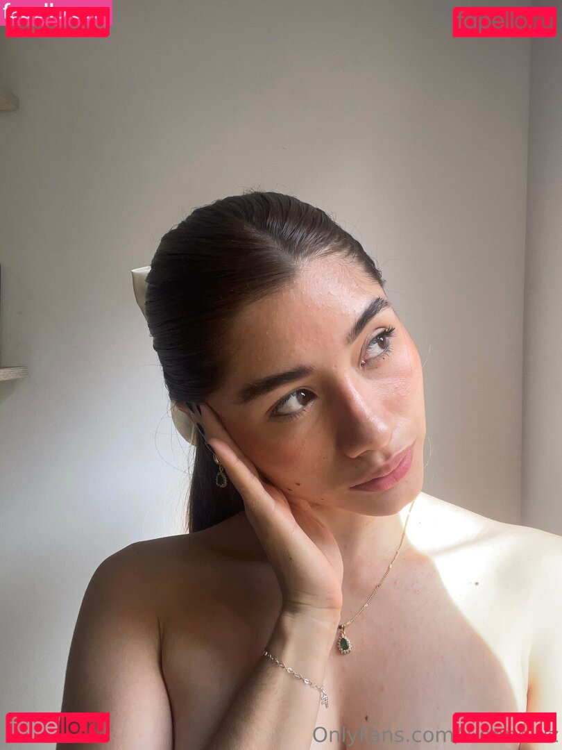 ivonne_luzra / ivonneluz Onlyfans Photo Gallery 