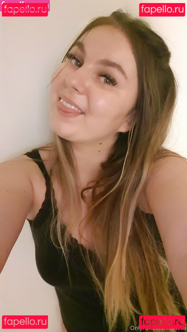 deliakhakova / deliamalkova Onlyfans Photo Gallery 