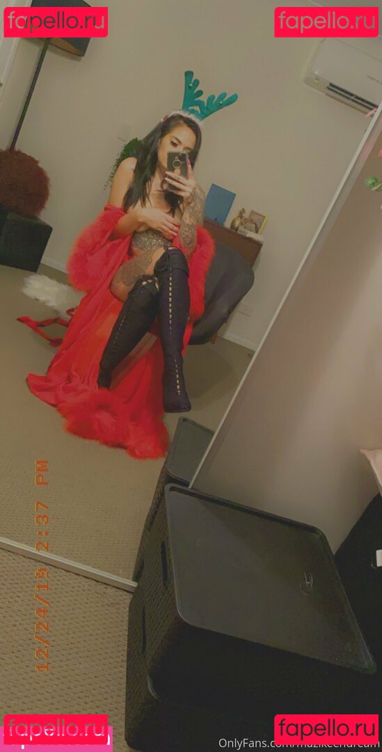 mazedreams / mazikeendream Onlyfans Photo Gallery 