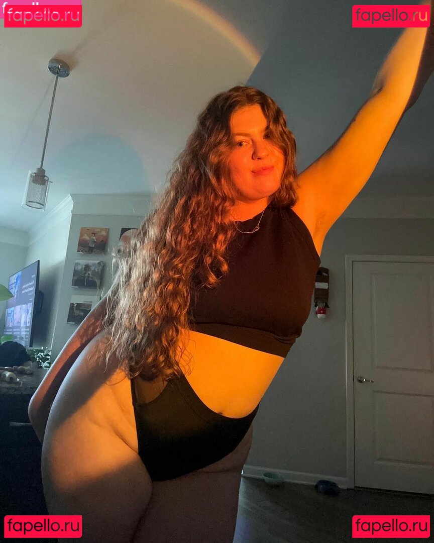 Ruby Peach / https: / realrubypeach / rubypeachxo Onlyfans Photo Gallery 