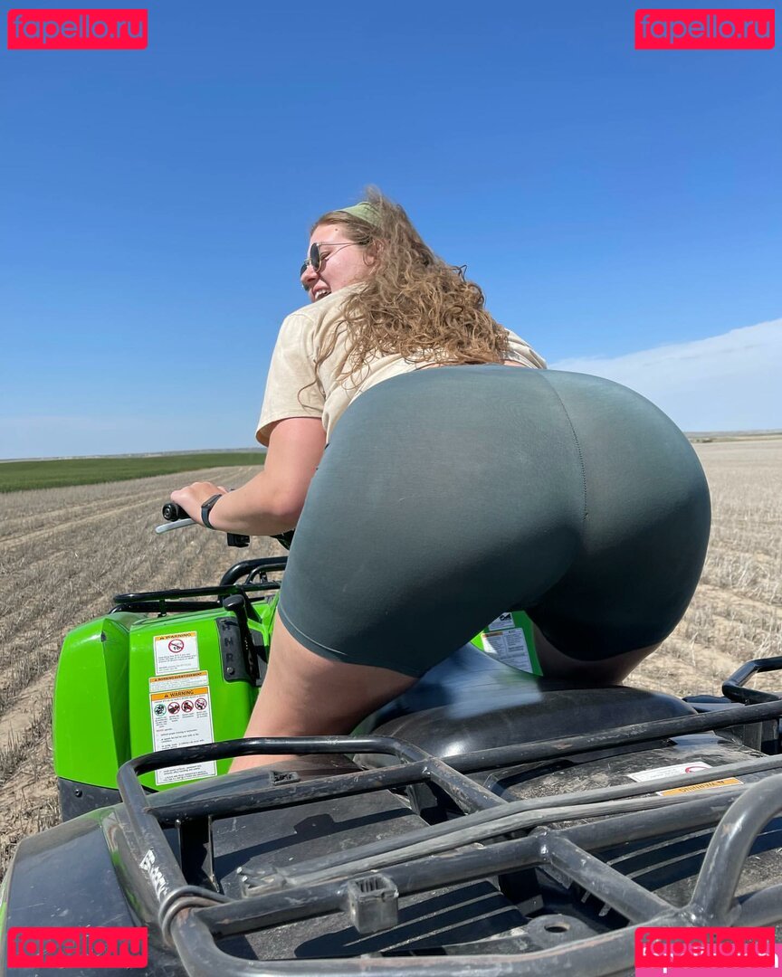 Ruby Peach / https: / realrubypeach / rubypeachxo Onlyfans Photo Gallery 