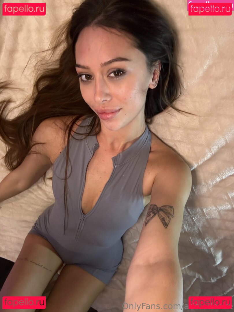 AdeleDesire / adeledesireof Onlyfans Photo Gallery 
