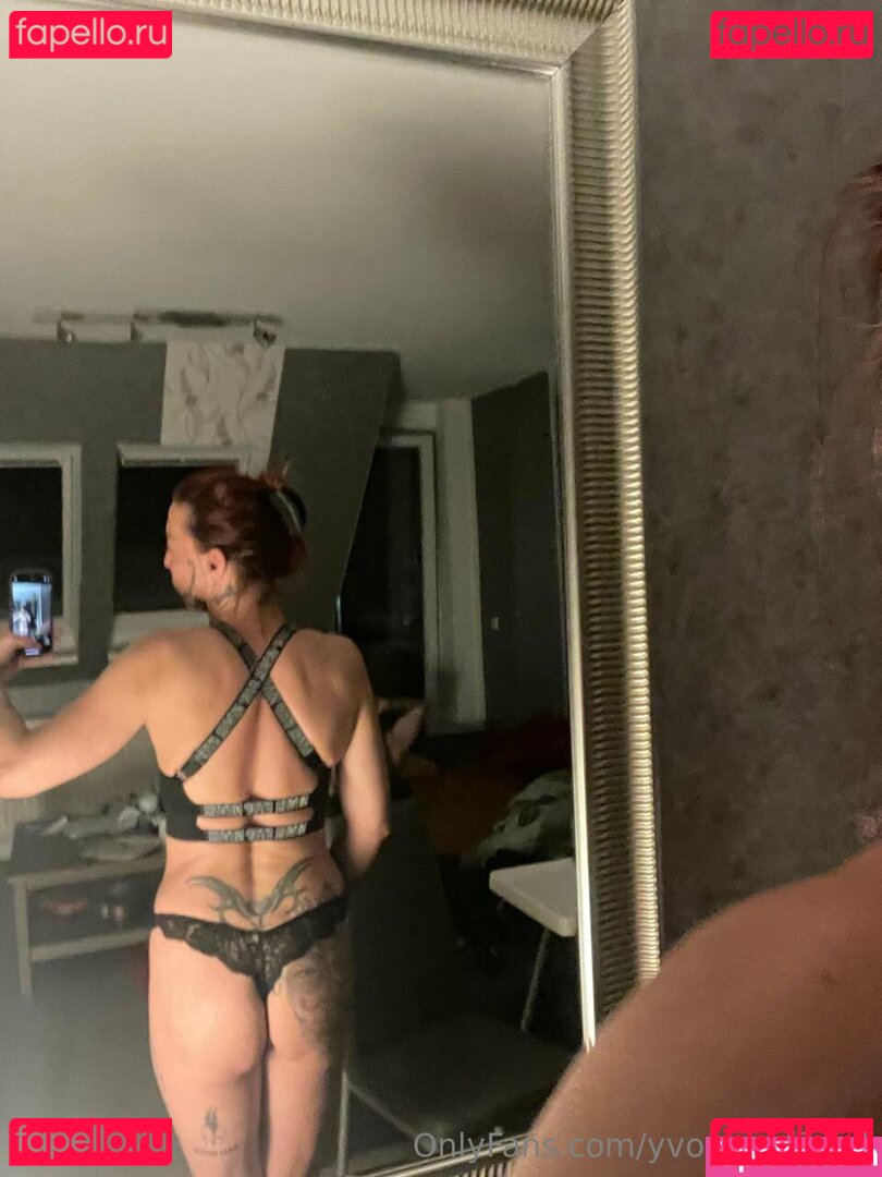 yvonneofficial / yvonneyoga.us Onlyfans Photo Gallery 