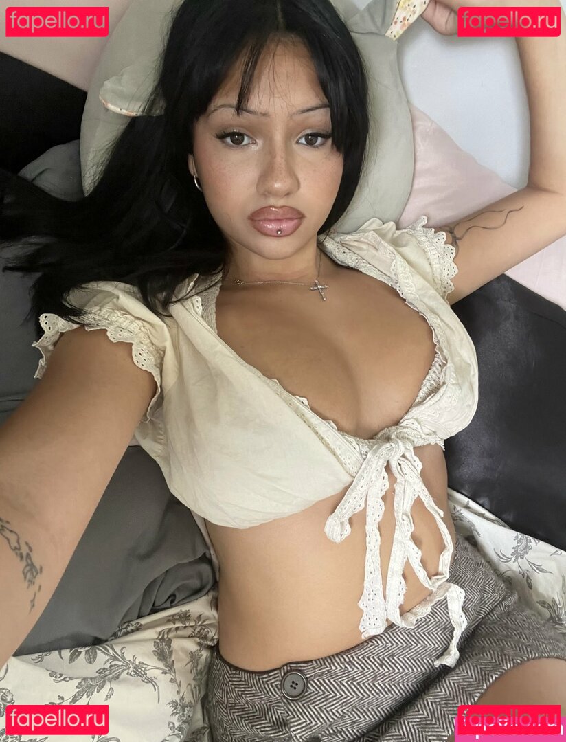 Icureduu Onlyfans Photo Gallery 