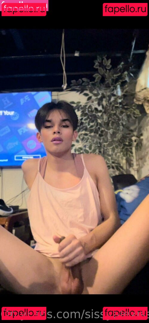 sissyalexisss Onlyfans Photo Gallery 