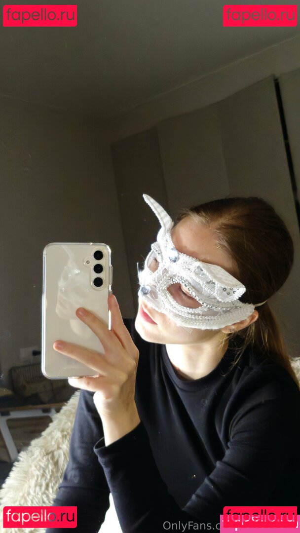 barbaariesss / barbariess Onlyfans Photo Gallery 