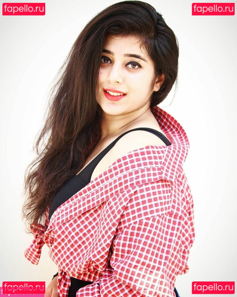 Apoorva Bhalla / apoorva_bhalla / apoorvabhalla Onlyfans Photo Gallery 