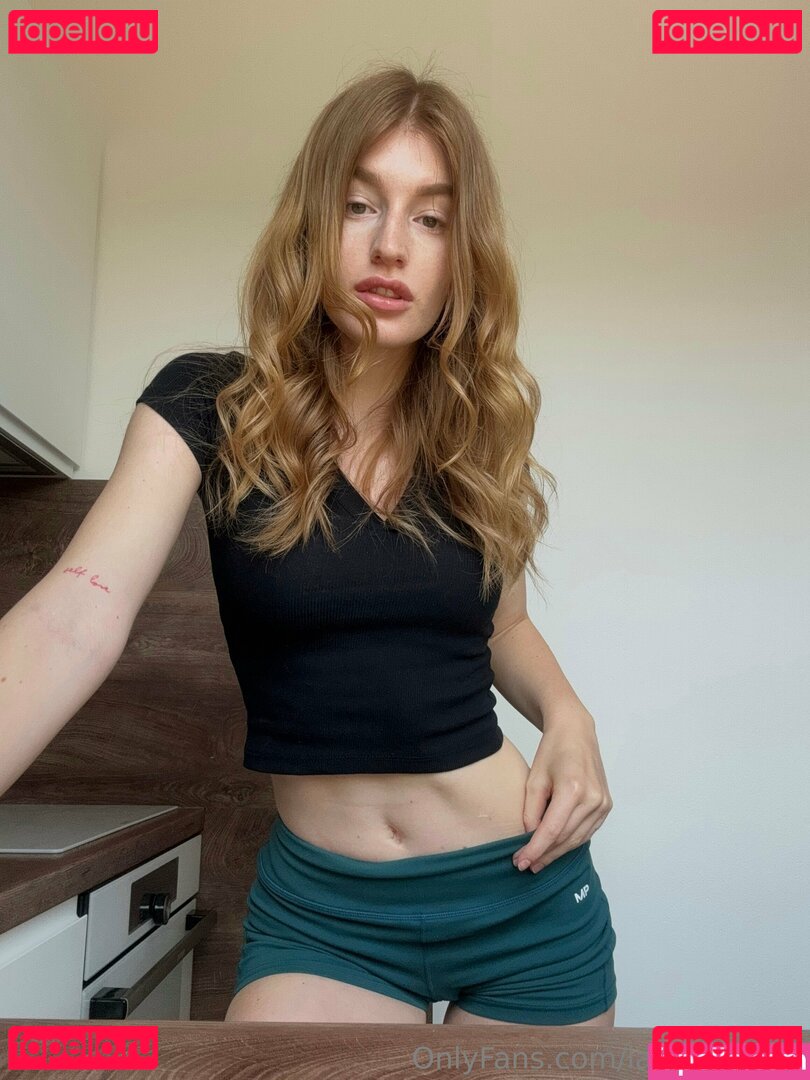 laurawittner Onlyfans Photo Gallery 