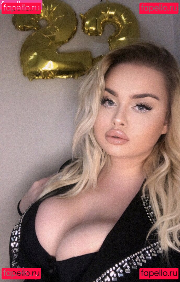 AlexandraBBW / alexandrairenerodriguez Onlyfans Photo Gallery 