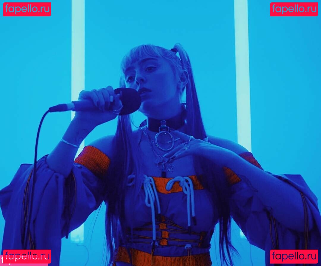 Ashnikko / https: Onlyfans Photo Gallery 