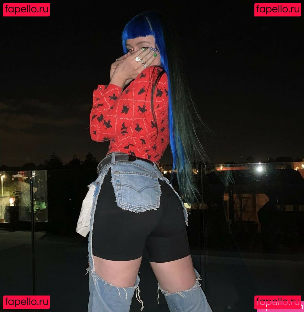 Ashnikko / https: Onlyfans Photo Gallery 