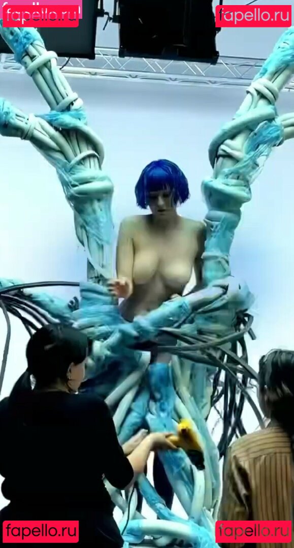 Ashnikko / https: Onlyfans Photo Gallery 