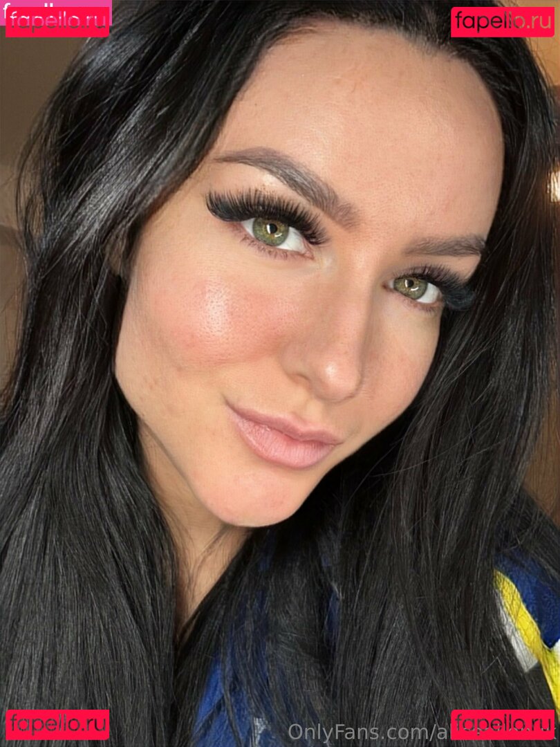 aliceallenuk Onlyfans Photo Gallery 