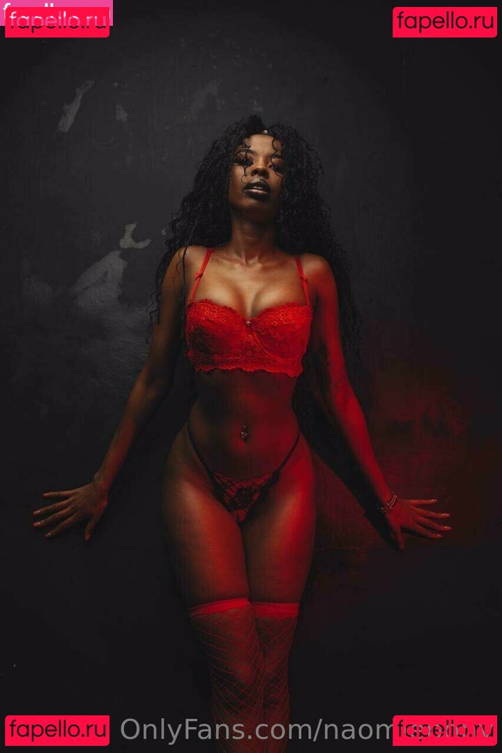 naomiebony / 𝑯𝒐𝒕 𝑴𝒐𝒄𝒉𝒂 𝑵𝒂𝒐𝒎𝒊 Onlyfans Photo Gallery 