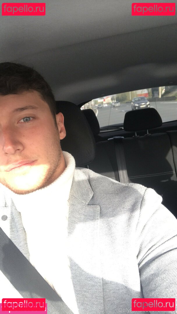 redarmy Onlyfans Photo Gallery 