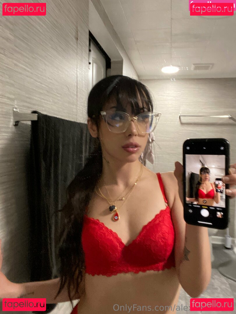 nastyyalexis Onlyfans Photo Gallery 