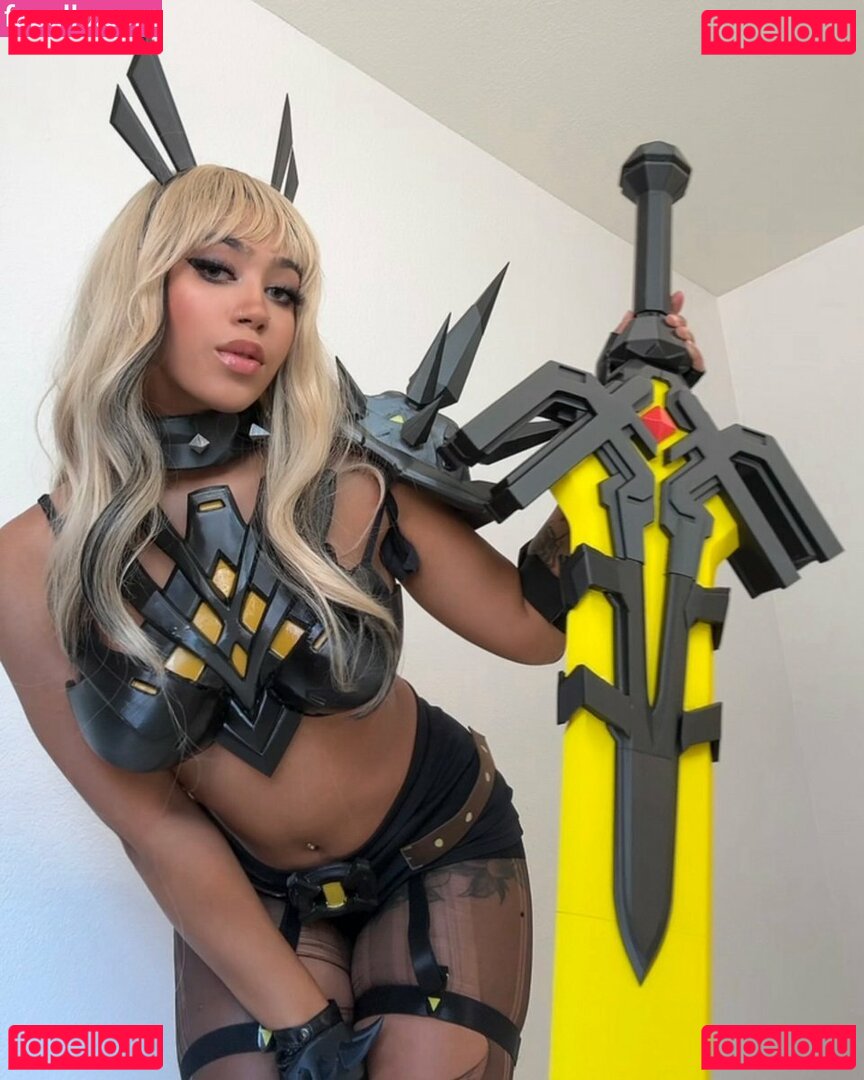 frizzyimposter Onlyfans Photo Gallery 