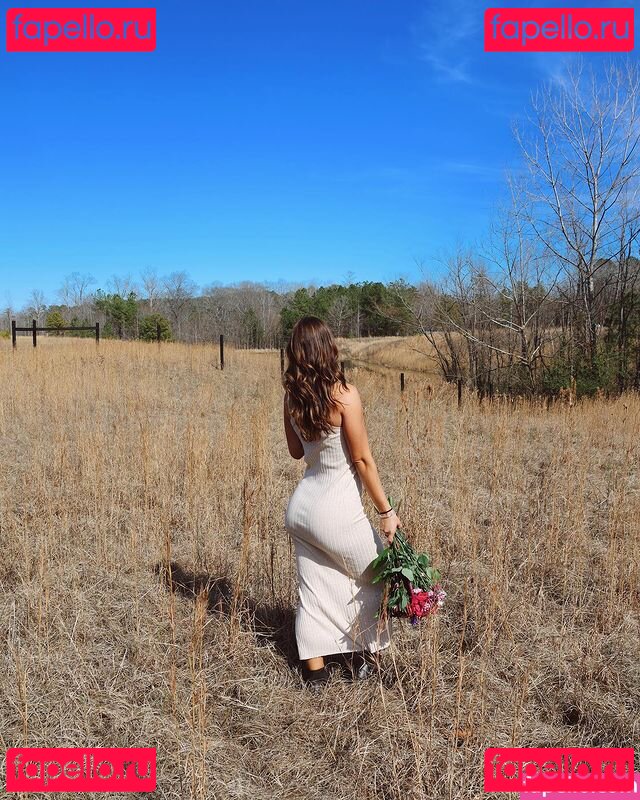 Riley White / riley.white / riley_catherine Onlyfans Photo Gallery 