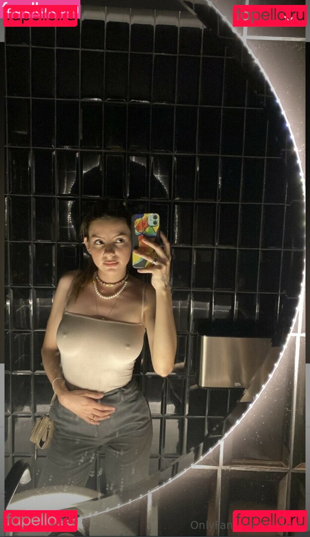 Camila Valencia / camilevalencia / cavbb / https: / motocami Onlyfans Photo Gallery 