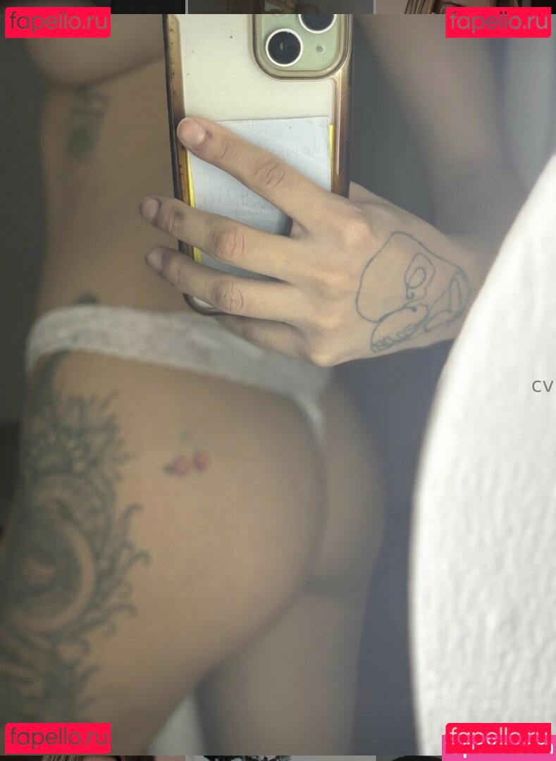 Camila Valencia / camilevalencia / cavbb / https: / motocami Onlyfans Photo Gallery 