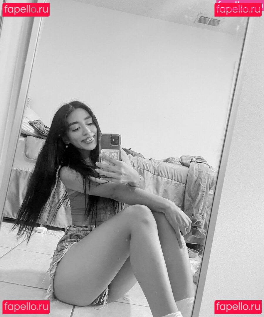 1067325905 / bvbyskitty Onlyfans Photo Gallery 