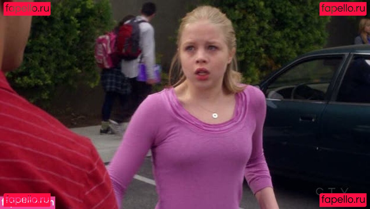 Sofia Vassilieva Onlyfans Photo Gallery 