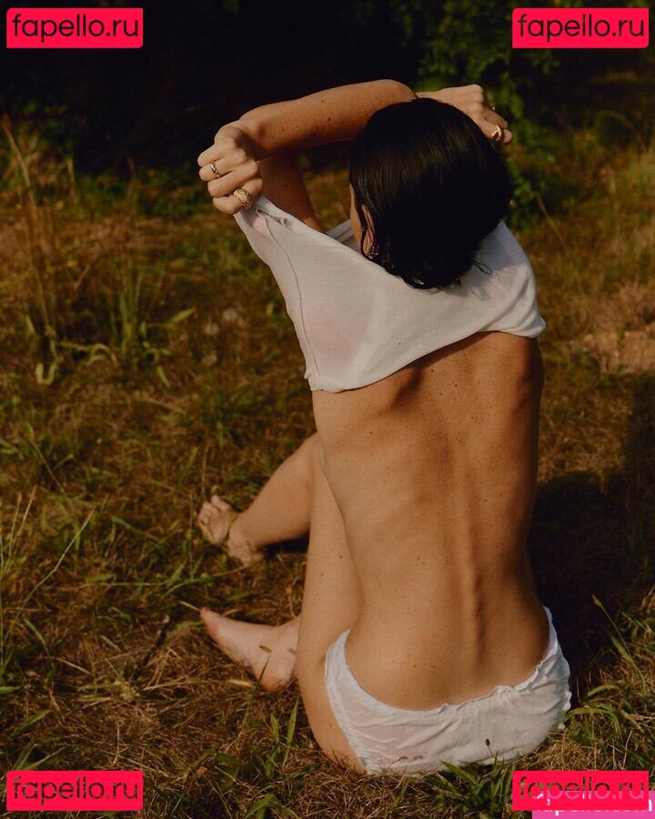 Chloe Bechini / chloebechini Onlyfans Photo Gallery 