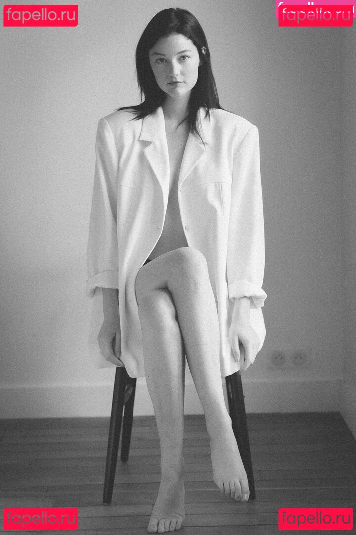 Chloe Bechini / chloebechini Onlyfans Photo Gallery 