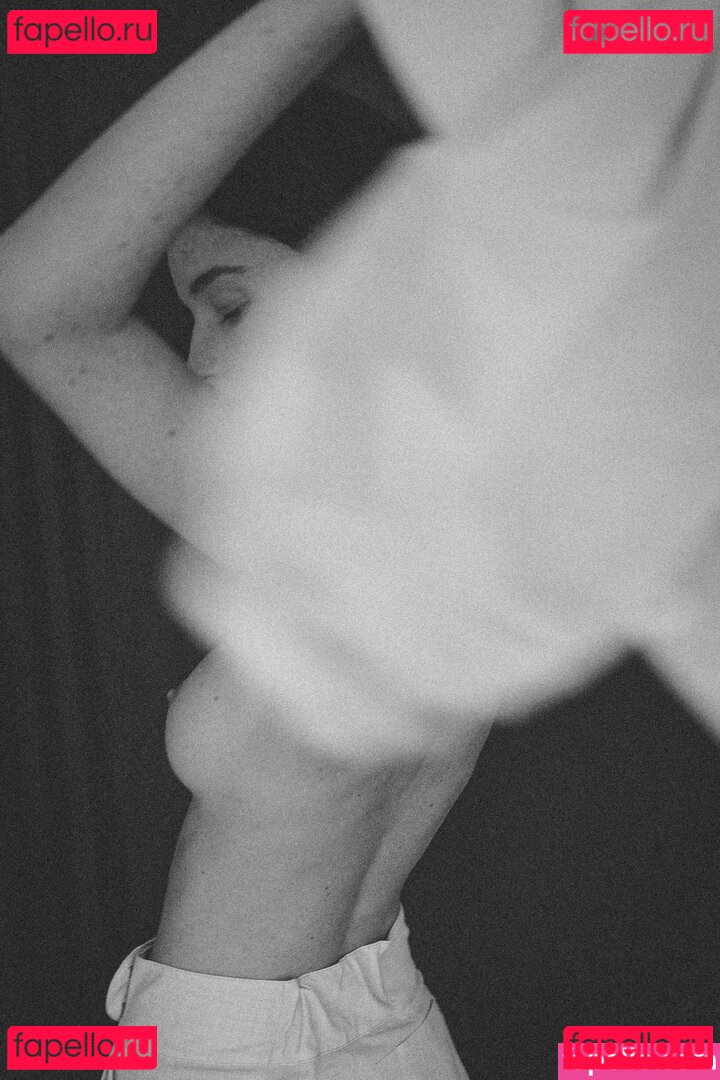 Chloe Bechini / chloebechini Onlyfans Photo Gallery 