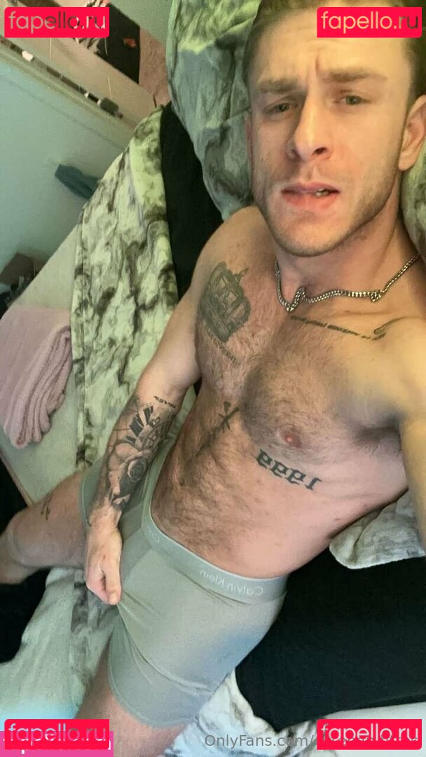 esteban.https Onlyfans Photo Gallery 