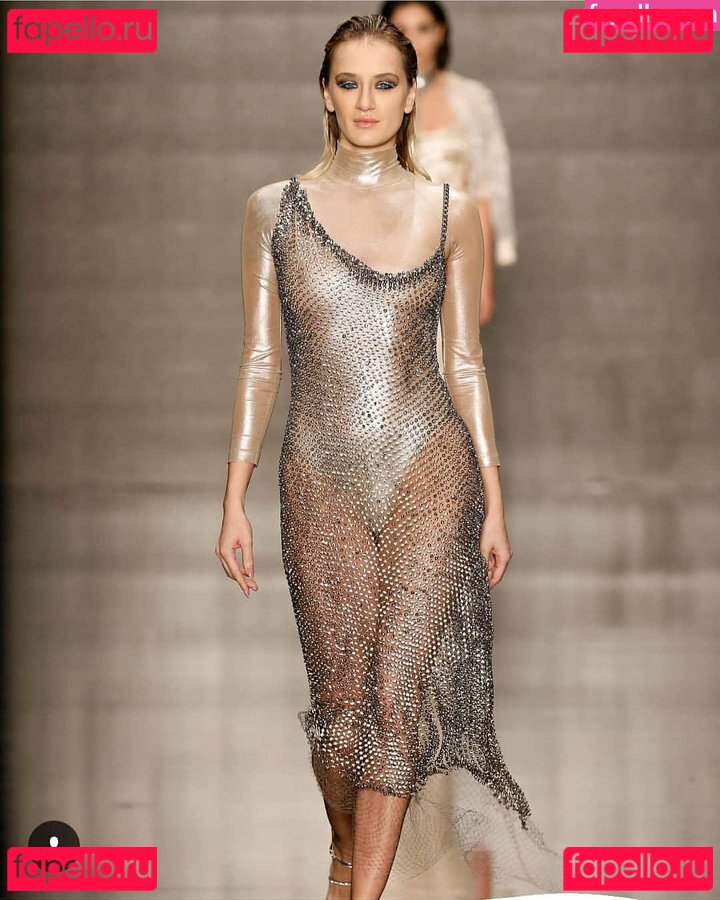 Didem Soydan / didemsoydan Onlyfans Photo Gallery 