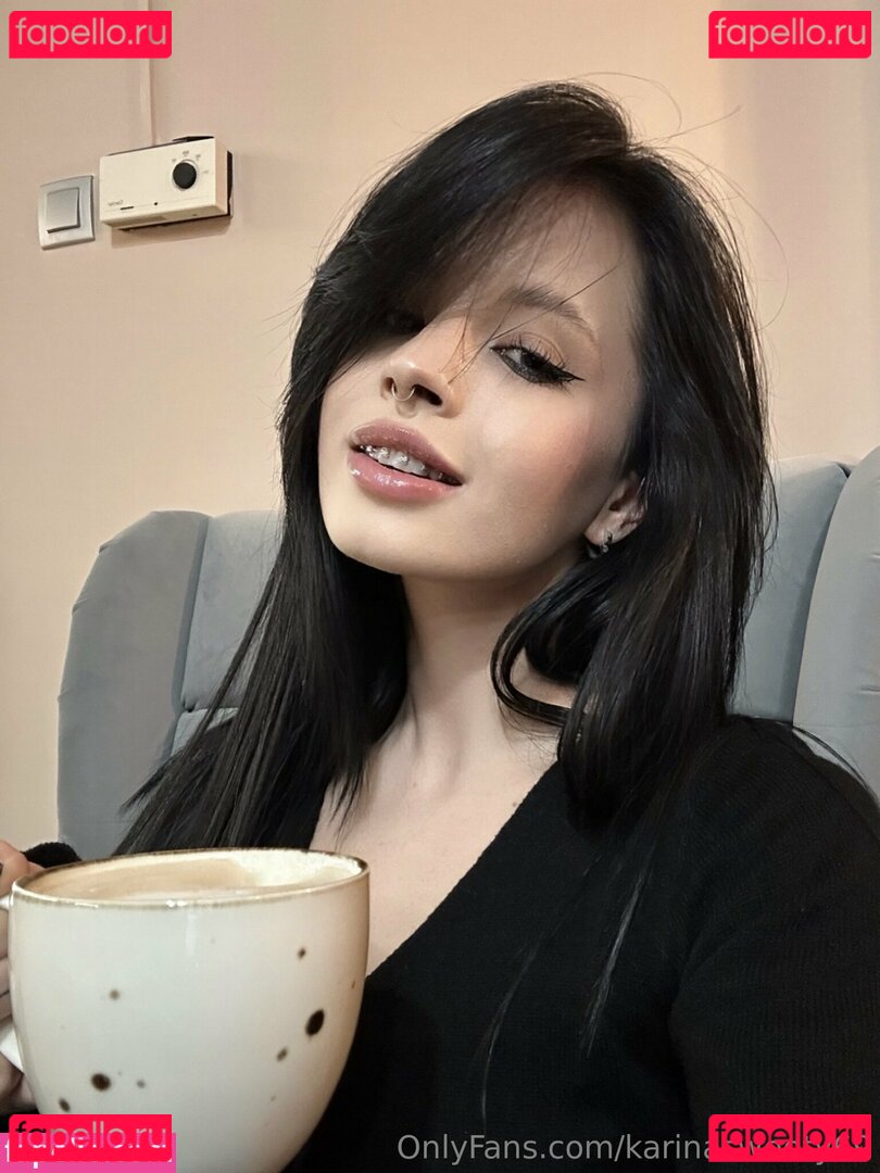 karina_shikelya69 / karinasweety69 Onlyfans Photo Gallery 