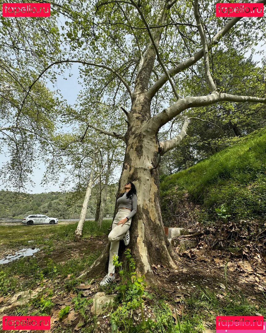 Adriana Meran / Adrianameran / https: / theadrianameran Onlyfans Photo Gallery 