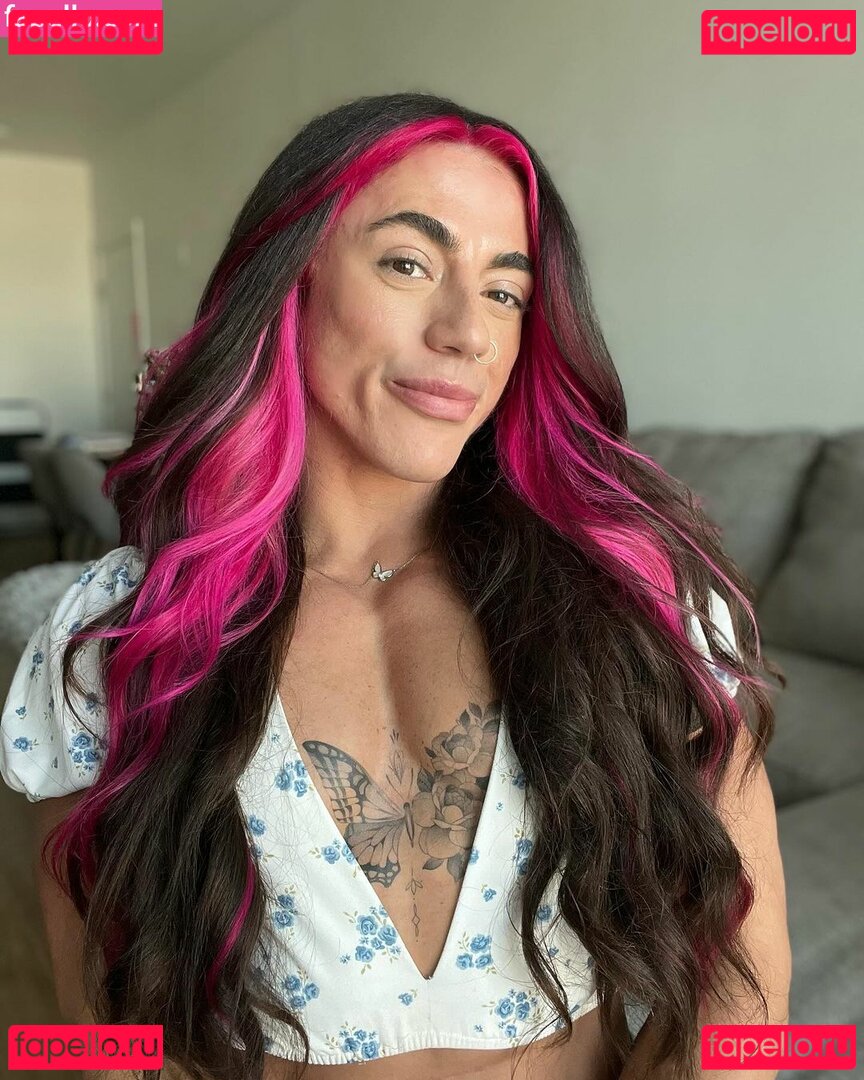 Hunter Henderson / hunterhenderson / huntermhenderson Onlyfans Photo Gallery 