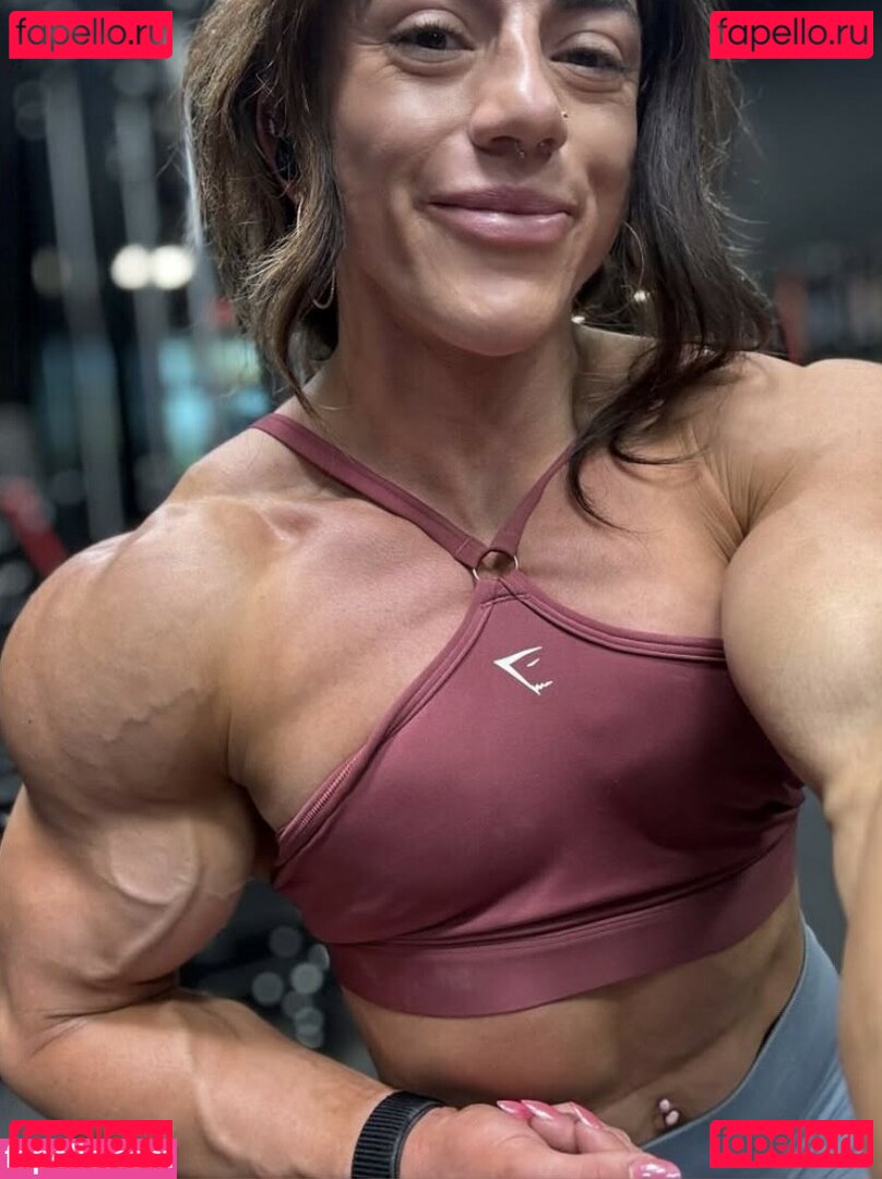 Hunter Henderson / hunterhenderson / huntermhenderson Onlyfans Photo Gallery 