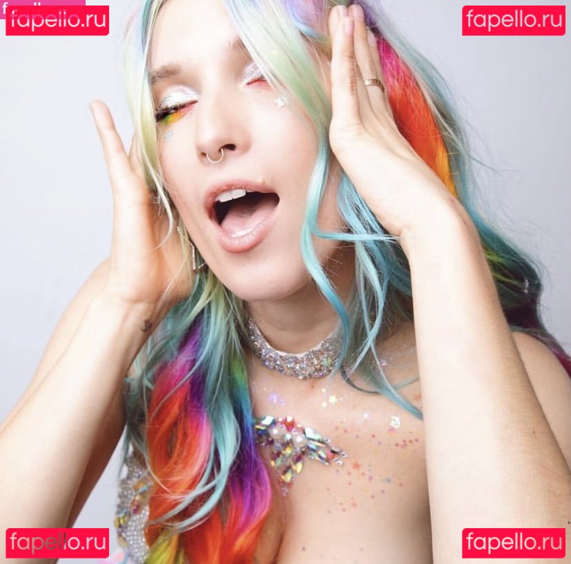 Dani Thorne / dani_thorne / kailithorne Onlyfans Photo Gallery 