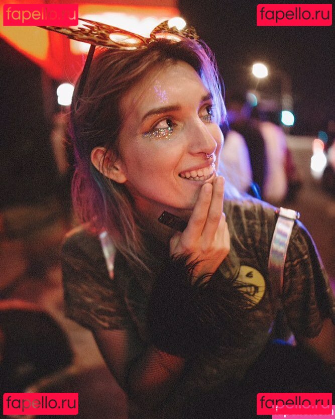 Dani Thorne / dani_thorne / kailithorne Onlyfans Photo Gallery 