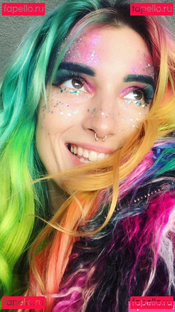 Dani Thorne / dani_thorne / kailithorne Onlyfans Photo Gallery 