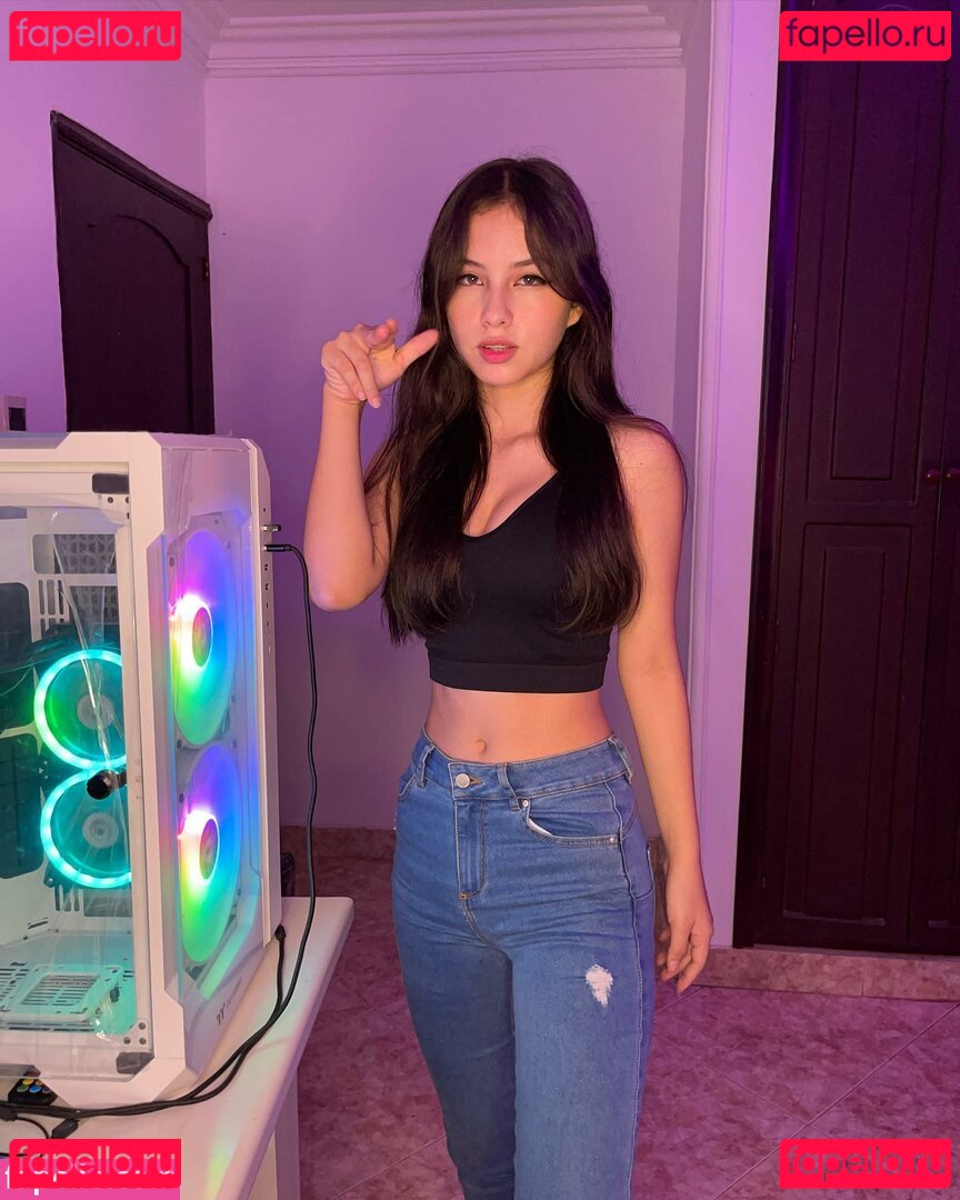 Eva Partis / soyevapartis Onlyfans Photo Gallery 