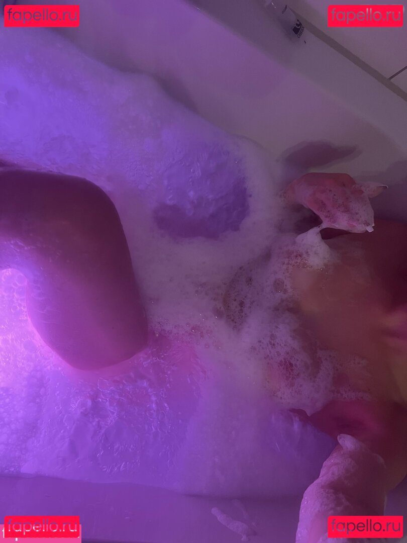 FloraWantsFun / florawantsfun_ Onlyfans Photo Gallery 