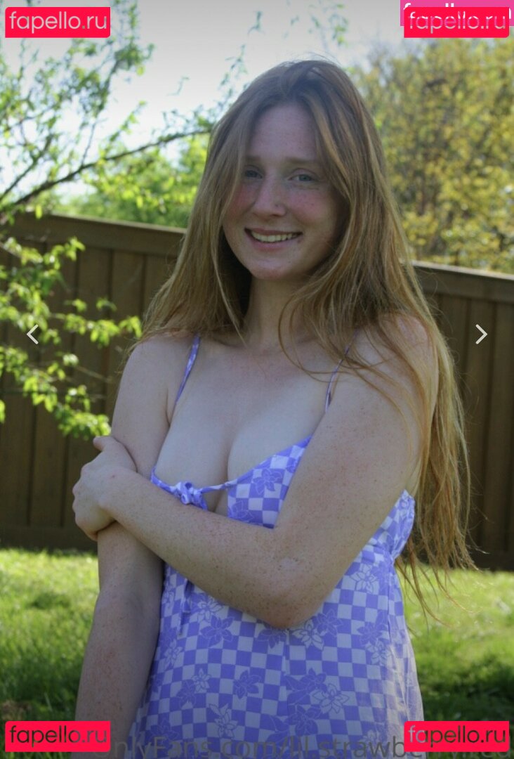 lil.strawberry.red Onlyfans Photo Gallery 