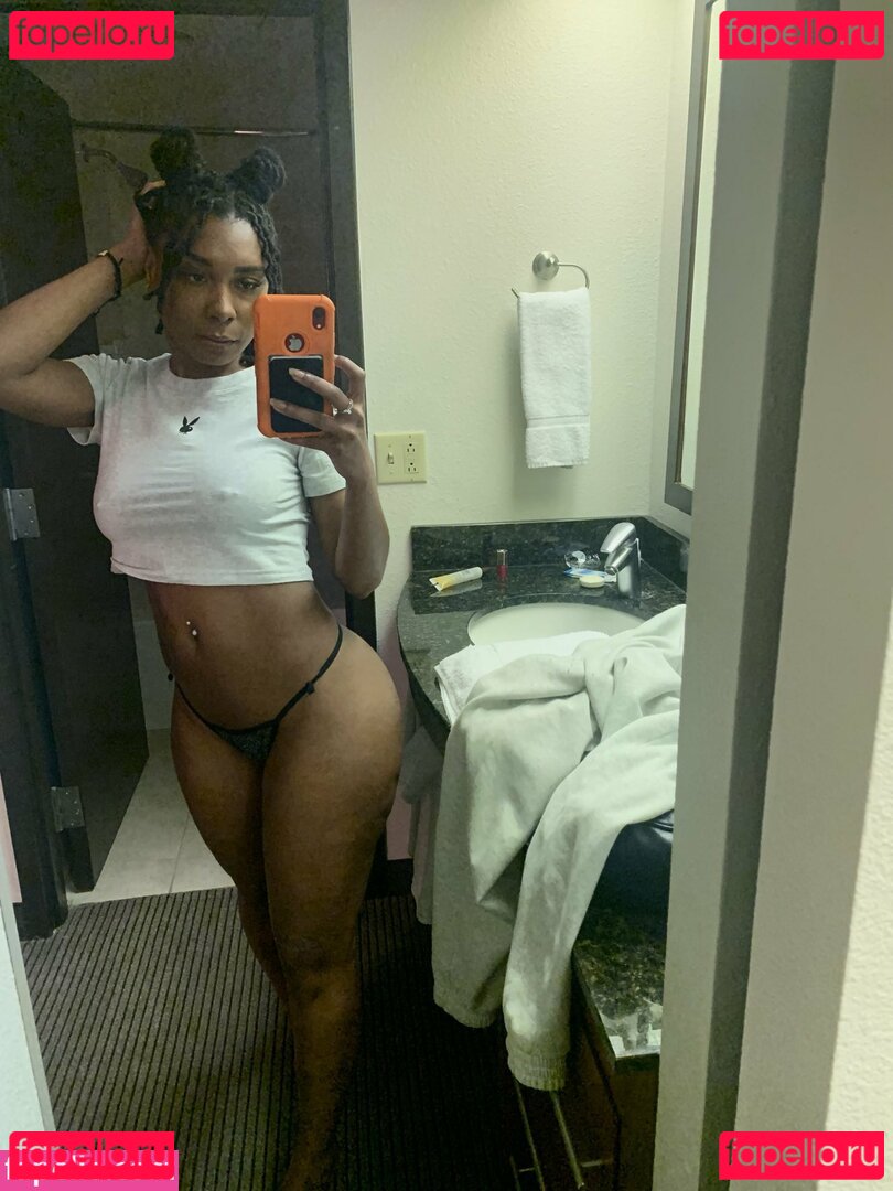 JessRight00 Onlyfans Photo Gallery 