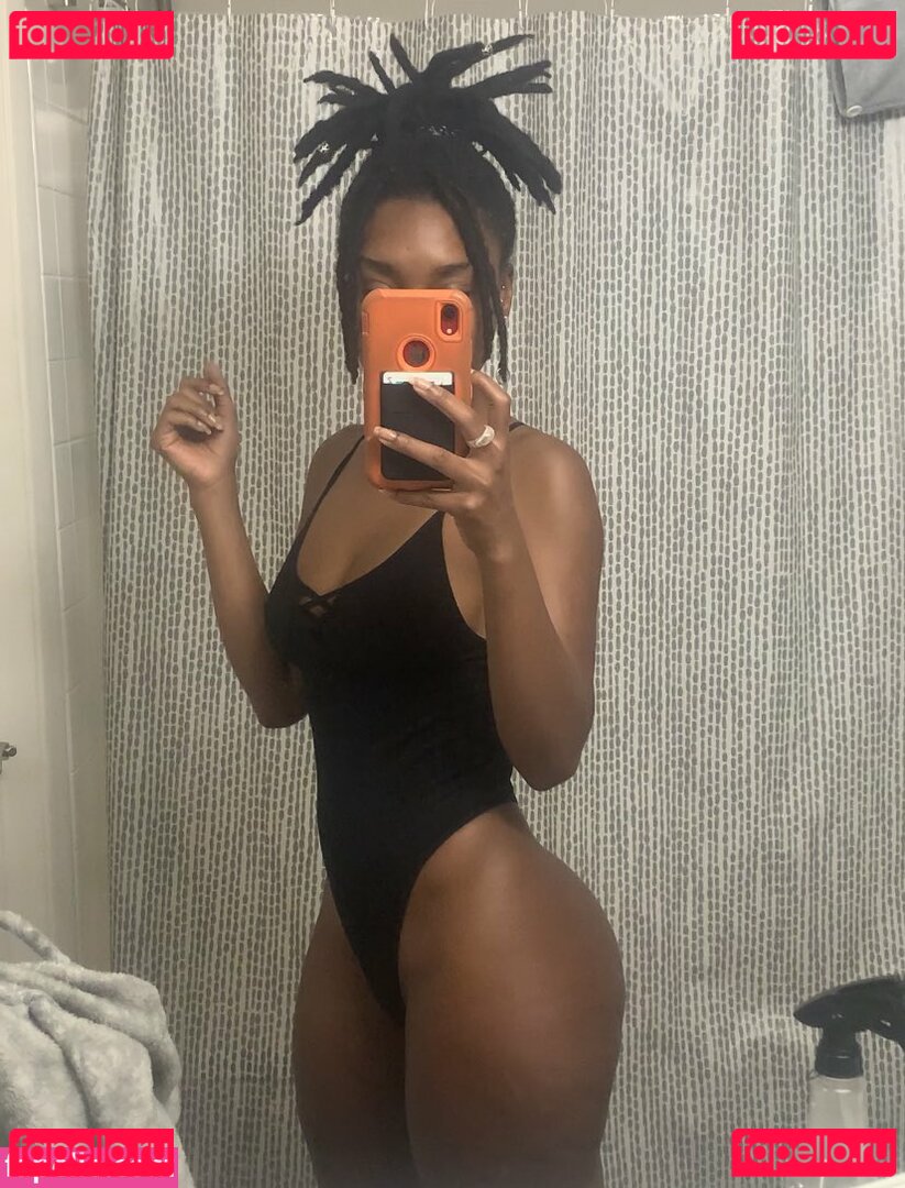 JessRight00 Onlyfans Photo Gallery 