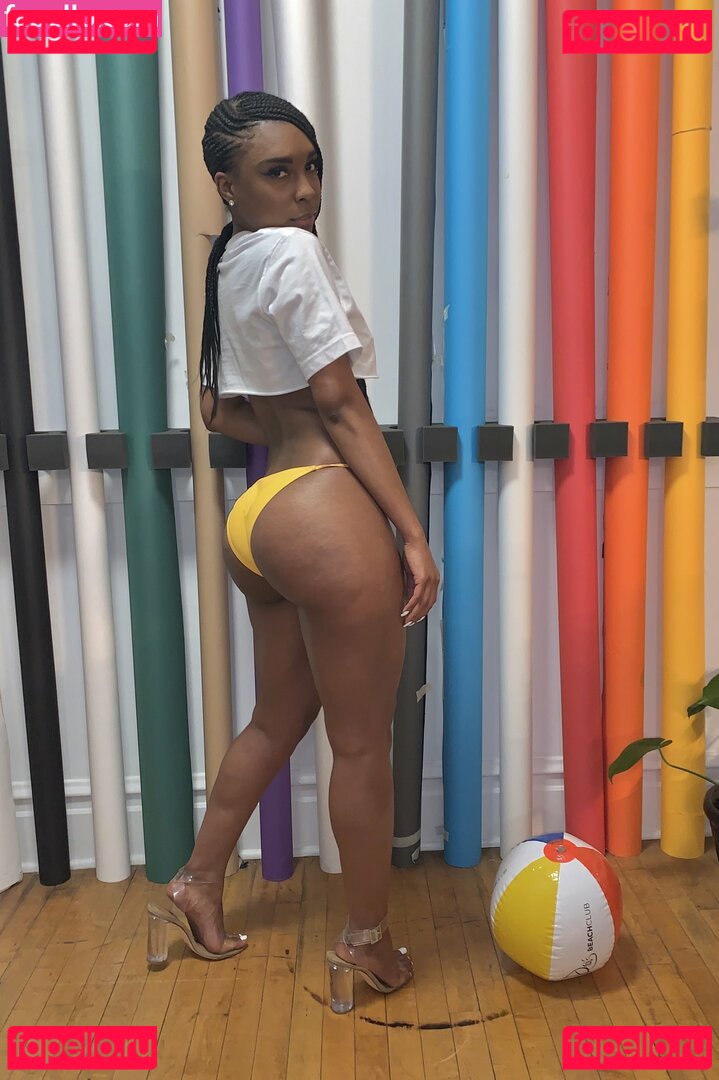 JessRight00 Onlyfans Photo Gallery 